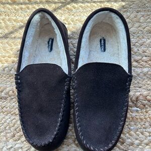 Lands' End Men's Dark Brown Suede Fleece-Lined Moccasin Slippers NWOT